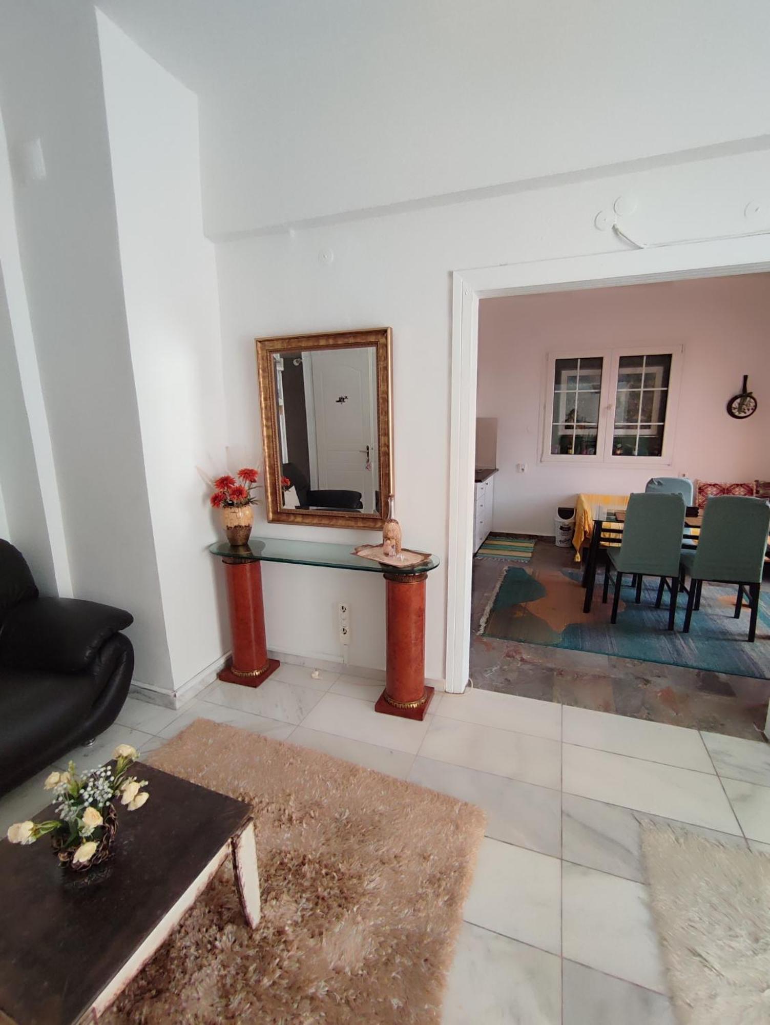 Ανατολή Apartment Бер Екстериор снимка
